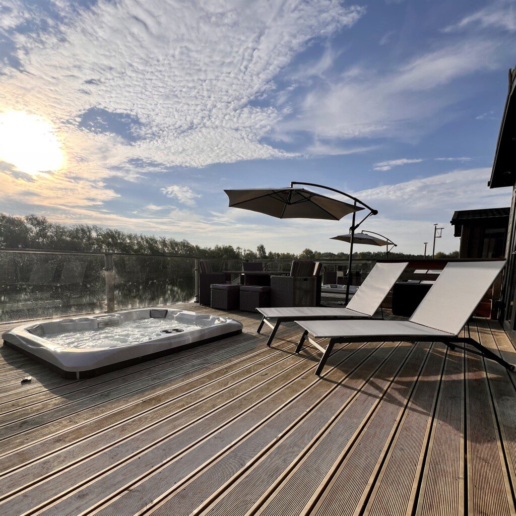 2a1acc7baba04a4c90c1f19aa4455f55 LargeOriginal.jpg